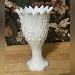 Vintage Westmoreland White Milk Glass Footed Vase Lily of the Valley 7 1/4 Tall